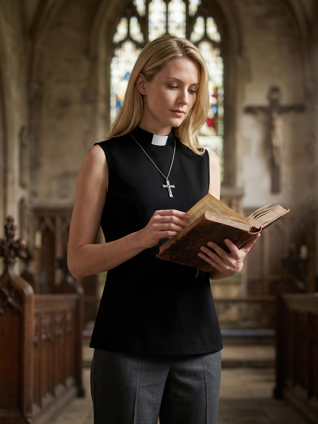 Clergy Shirts for Women - Sleeveless Tab Collar T-Shirt Pastor Minister Priest Outfit, Church Priest Costume Top